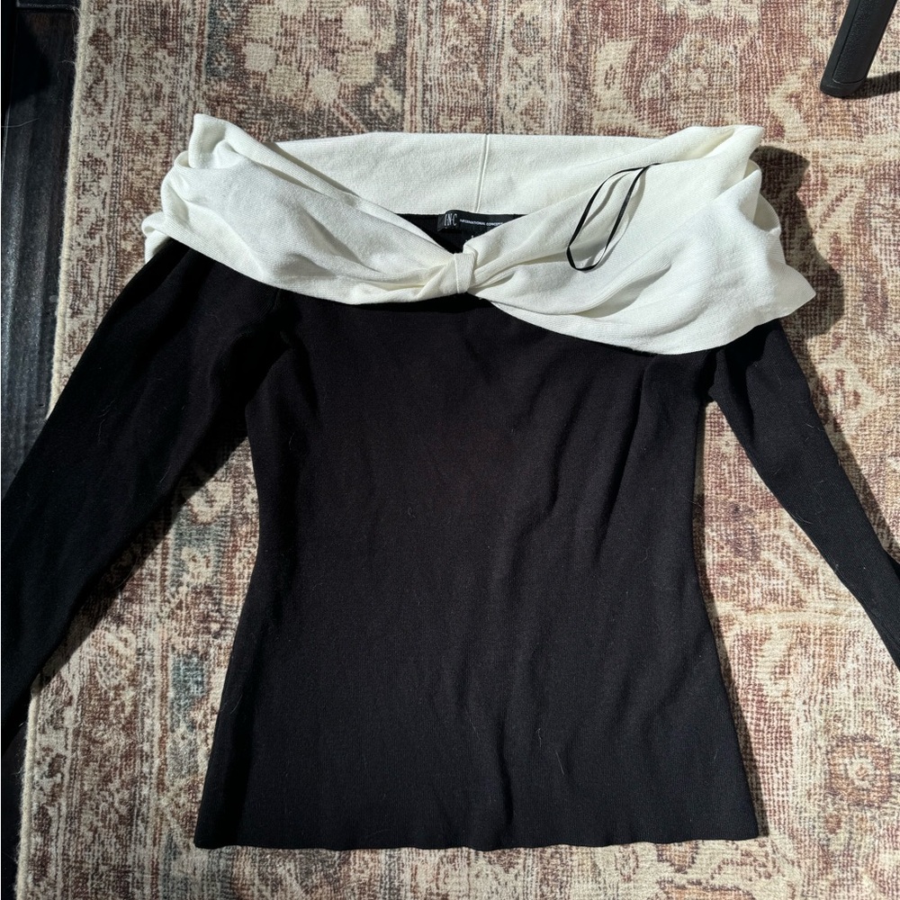 Twist Knit Top